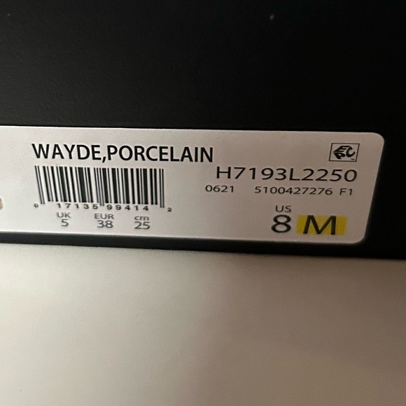 Naturalizer Wayde Clogs Porcelain Leather Size 8M New in Box - Picture 6 of 7